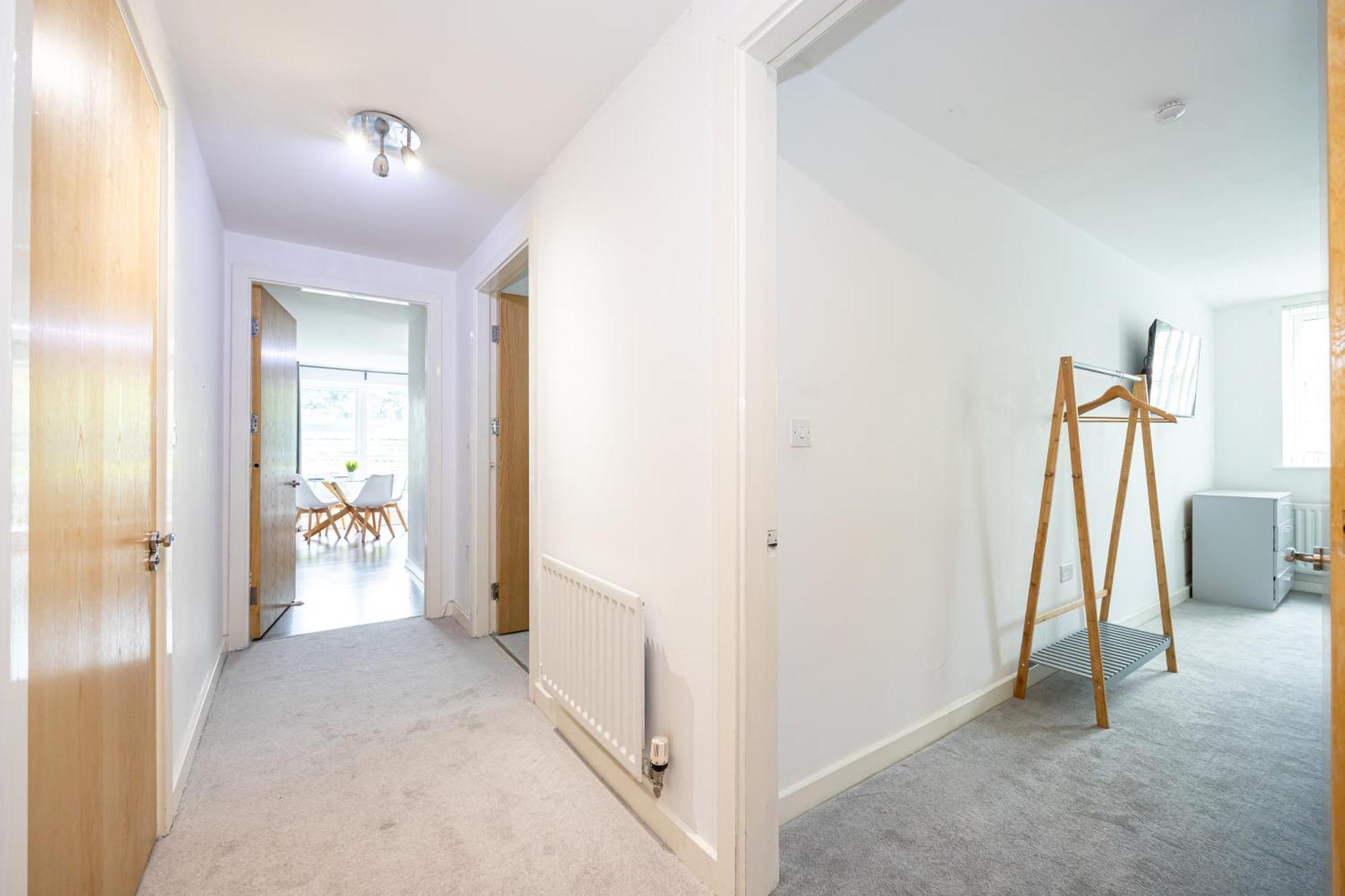 Near Centre, Etihad, Coop Live Apartment *